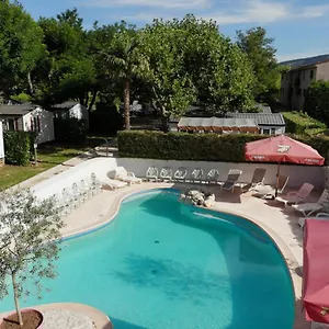 Camping Maeva Escapades Le Casque Roi, Salavas