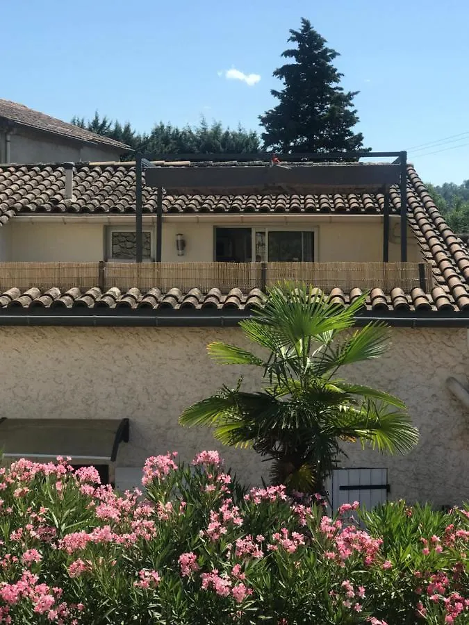 Vakantiehuis Gites Le Mas Du Vieux Chene Salavas Frankrijk