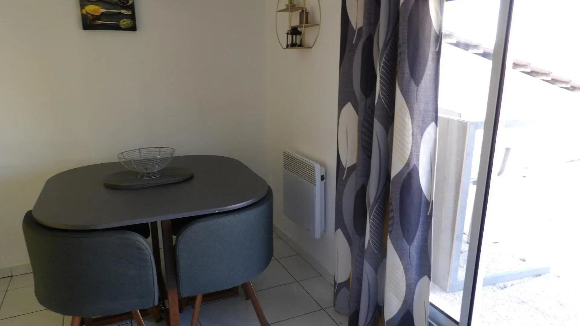 Gites Le Mas Du Vieux Chene Salavas Vakantiehuis